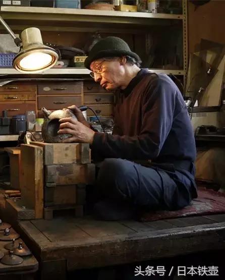 怎样辨别日本铁壶真假,日本高桥敬典铁壶真假