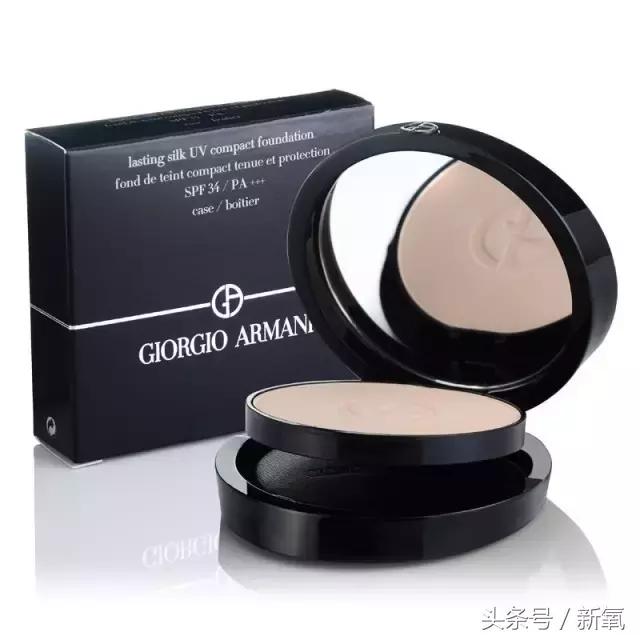 和杨洋在一起过的女明星,演员杨洋用的是哪个化妆品