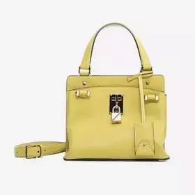 国内外差价最大的产品,哪个国家的品牌包包便宜