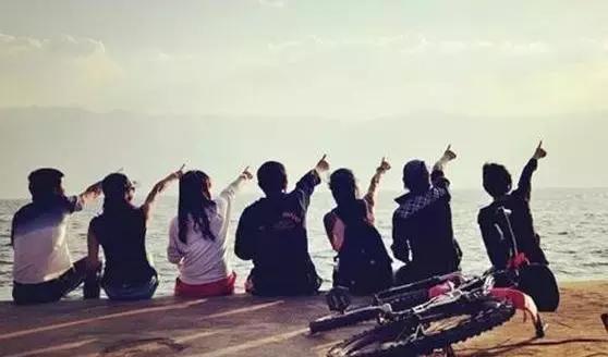 鍋氱毊鍏风殑鍒涗笟蹇冮吀鍙茬画,鐨叿宸ュ巶鍙戝睍