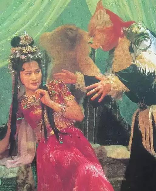 西游紫阳真人为何要送宝衣给金圣宫？单纯是为了保全金圣宫贞洁？