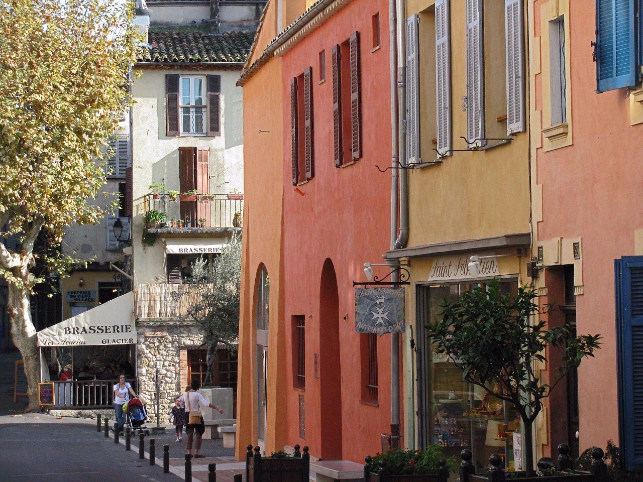 一生必去的海边小镇,蔚蓝海岸有没有值得一去的地方