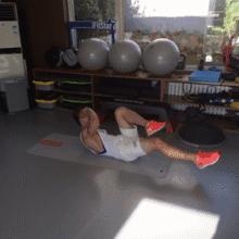 你虐腹姿势这么撩,另一半怎么受得了!