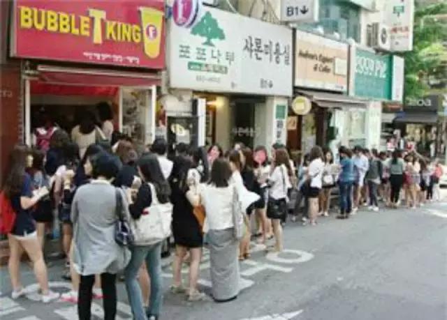 最近流行奶茶品牌有哪些名字,十大奇葩奶茶名