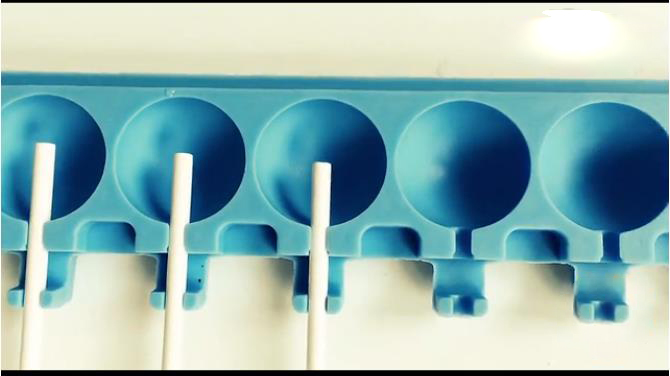 星空棒棒糖吃起来有没有味道,做一颗棒棒糖