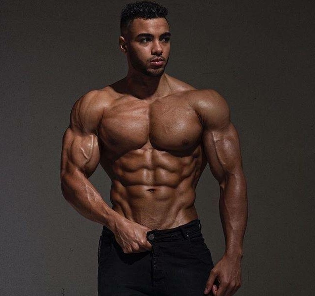 哑铃练下胸肌训练动作,用哑铃练胸肌最全面的动作