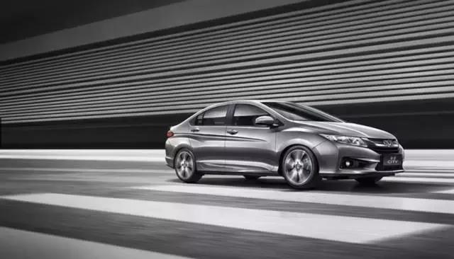 首付8900，2017款锋范，时尚、省油、经济