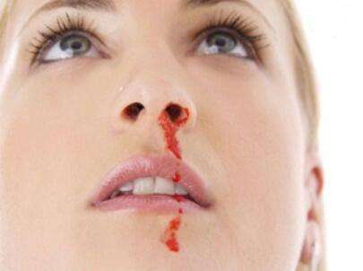 子宫出血是癌症前兆吗,为什么大便出血是癌症的前兆