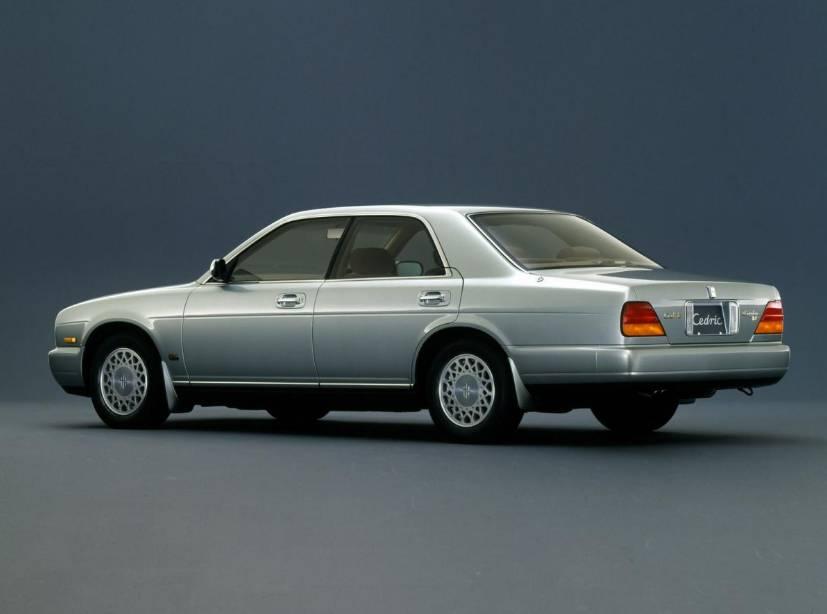 千古英雄今何在,千古英雄而今安在