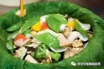 雨天心情有点烦,下暴雨前心情特别烦躁是为什么