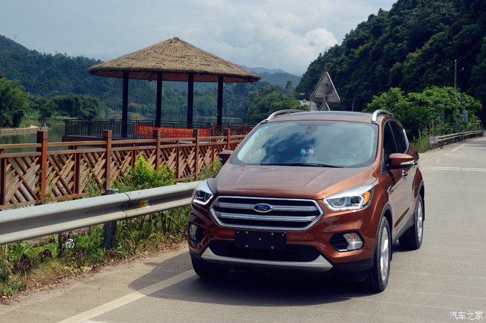 福特翼虎1.6两驱上路实测,新福特翼虎无尽之旅探索冬日秘境