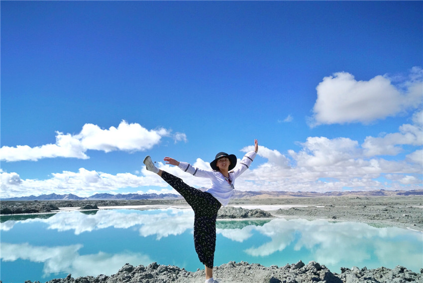 大柴旦翡翠湖美的像仙境,美丽的大柴旦翡翠湖宛如仙境