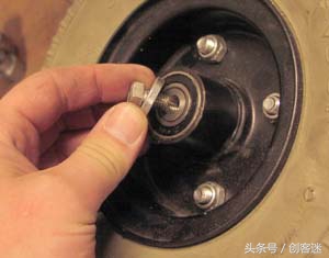 手工打造双人电动四轮小车,手工自制电动四轮车全过程