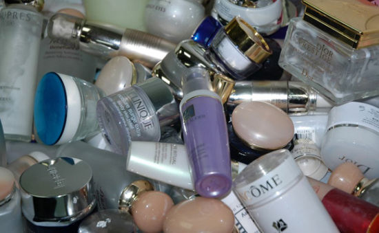 跨境化妆品假货,进口化妆品假货查询网络