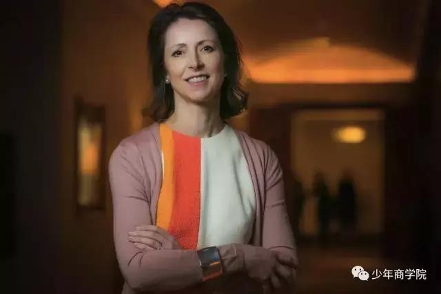 51岁有9个孩子还管理千亿资产,她只是把3个常识坚持到了极致