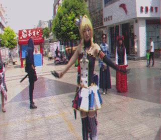 知名coser小小白快乐大本营,知名coser小小白白子画