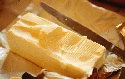 月饼如何吃不浪费,月饼是一定要回油才好吃吗