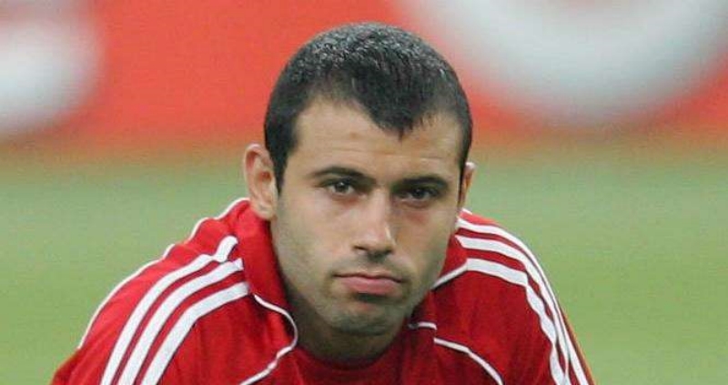 球星为了转会罢训会有怎样的后果,历史上为了转会罢训的球员