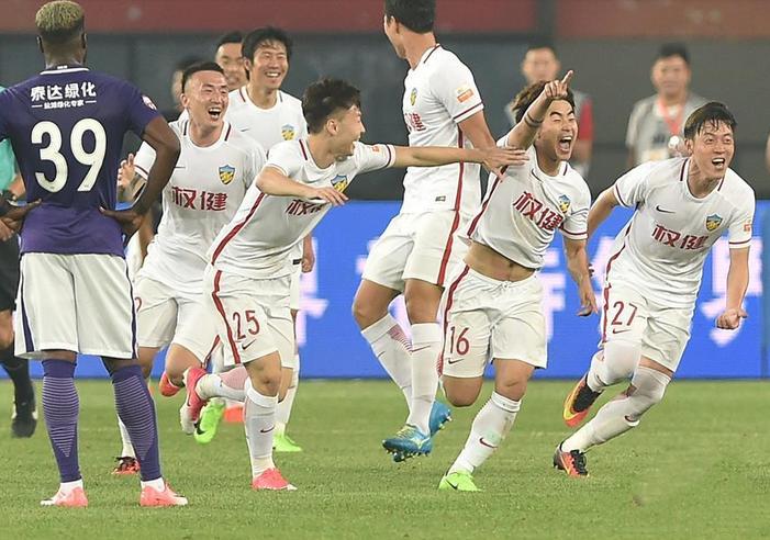 天津泰达权健球队保级,18赛季泰达权健