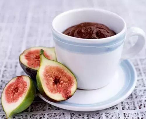 每个果子里都藏着一只蜜蜂！你认识这种无所不能的“神物”吗