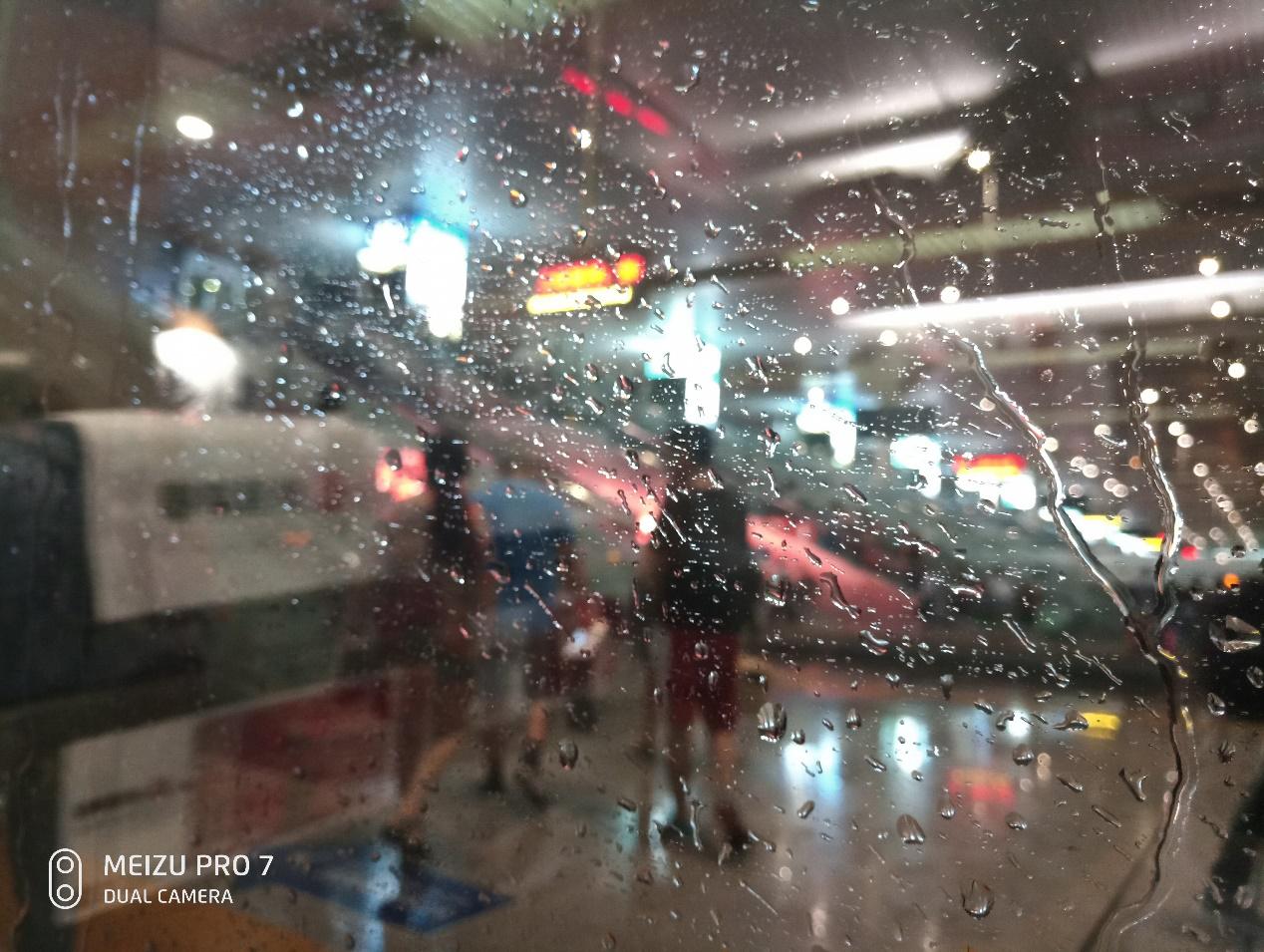 魅族pro7现在值得购买吗,魅族pro7现在值得入手