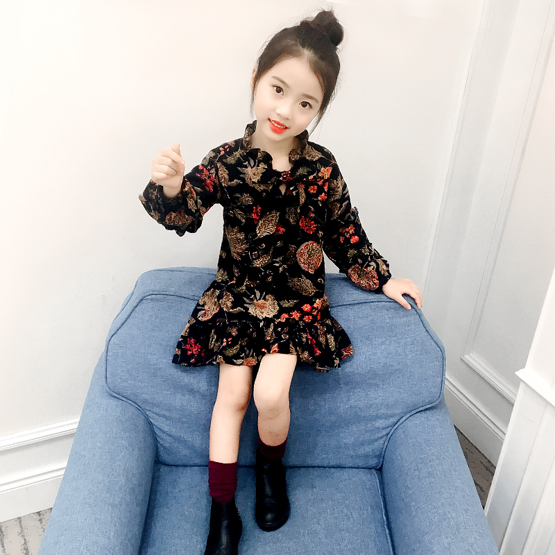 为宝宝准备一件童装连衣裙，给你一颗萌化的童心