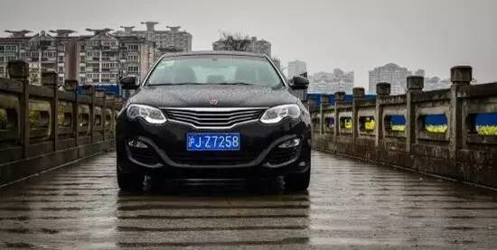 第一批荣威e550怎么样了,荣威e550优点