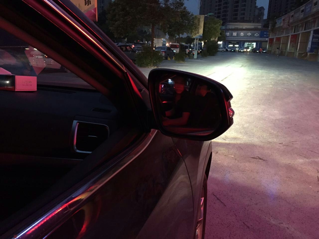 汉兰达看着很霸气是为什么,新款汉兰达大灯升级最佳方案