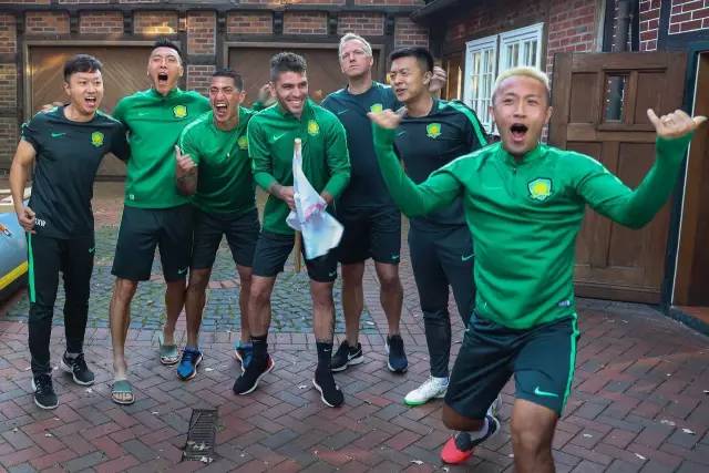 自制皮划艇比赛,野外徒步五公里拉练日记