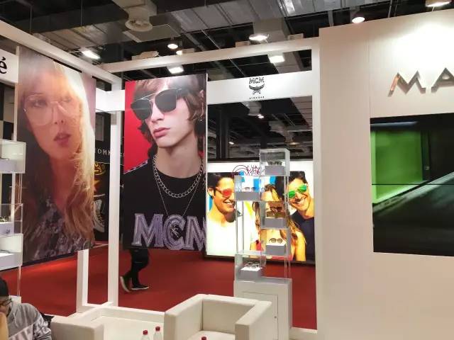 井柏然同款眼镜框,一日一物合集