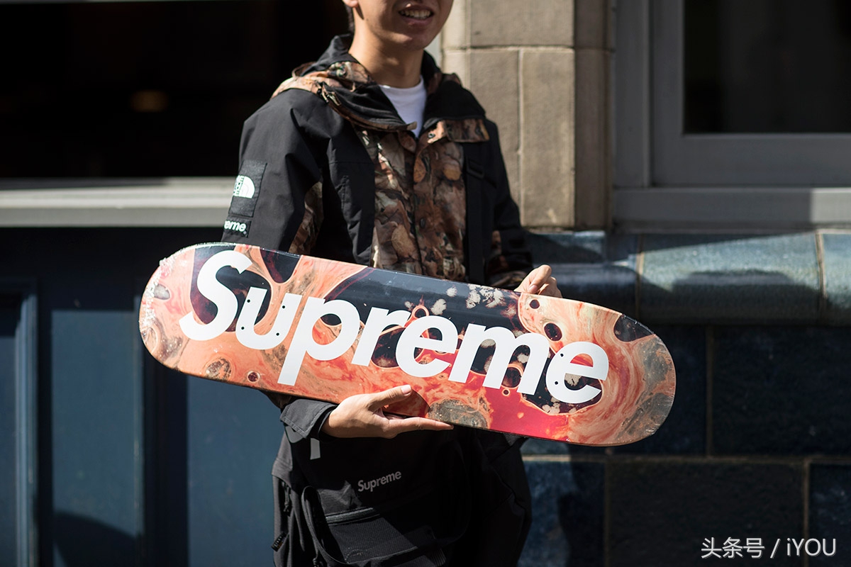 supreme17fw全黑卫衣,supremefw17