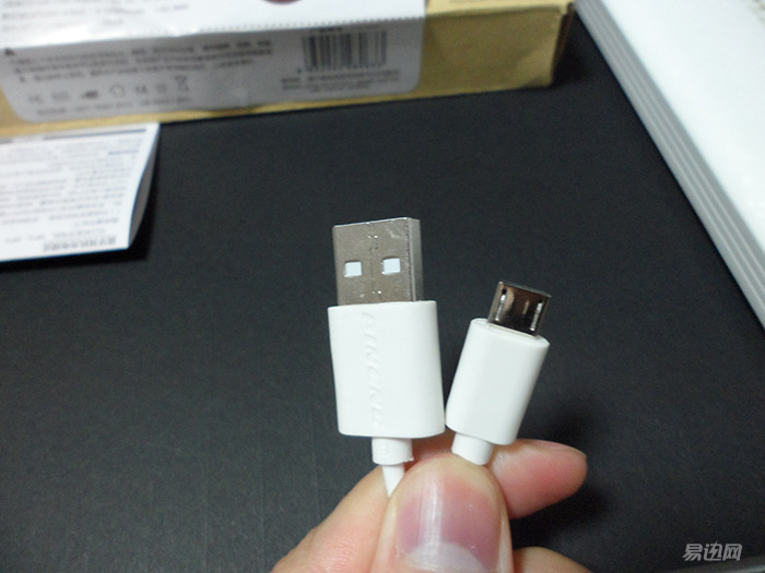 物美价廉最值得购买的移动电源,值得购买的大电池手机