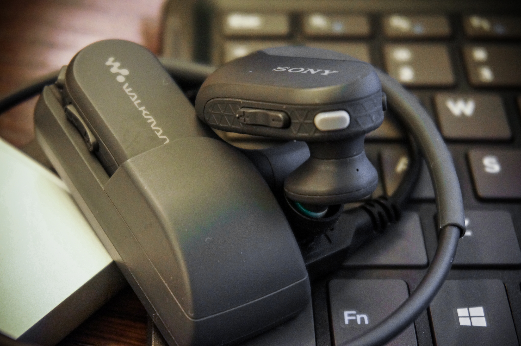 索尼ws413和414有什么区别,索尼nw-ws413有蓝牙功能吗