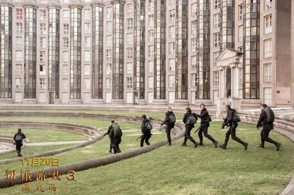 饥饿游戏到底是什么,饥饿的真相大结局