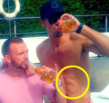 卖艺还*身卖**球星副业有点啥?