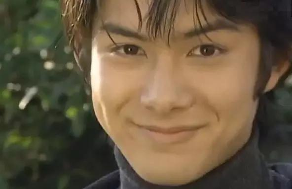 时光催人老岁月不留痕完整版,时光催人老光阴不回归