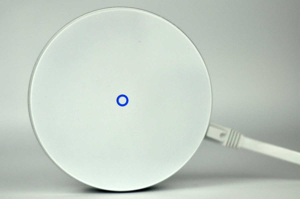 圆润艺术范,有型更有“芯”——必虎路由器上手评测