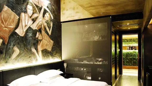 不敢往下看的酒店,深圳最不真实的酒店