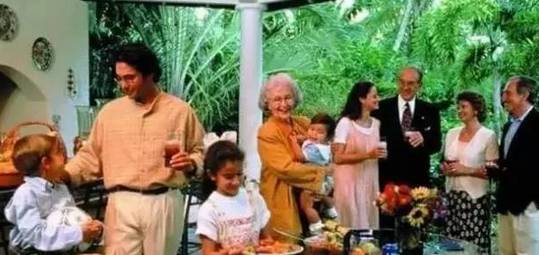 美国邻里友好关系,美国人的邻里关系