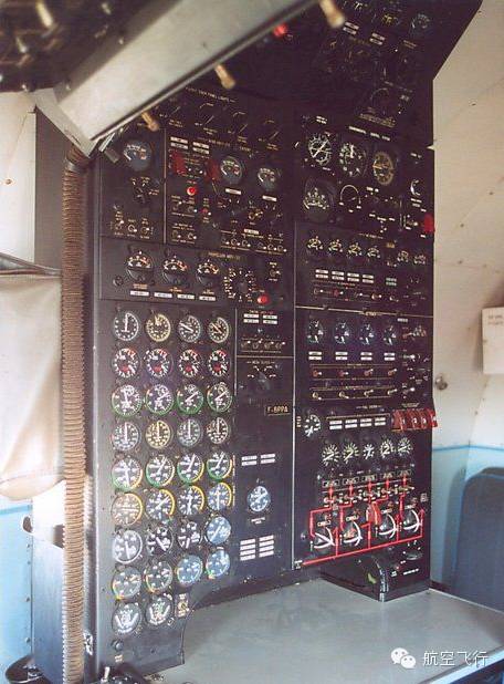 变异变形飞机,变异飞机鹦鹉