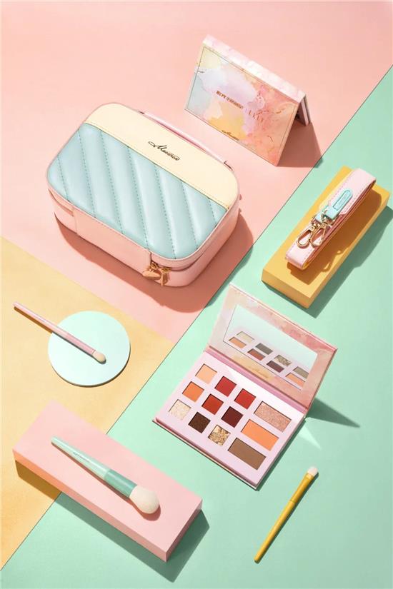 宏光miniev马卡龙170公里落地多少钱,宏光miniev马卡龙正式上市配色