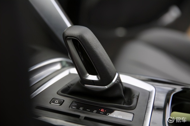 五菱宝骏新款7座suv2022款自动挡 (新宝骏suv哪款最好)