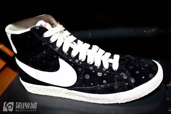 有折扣丨没买新包新鞋新衣服的，都奔这儿去了！