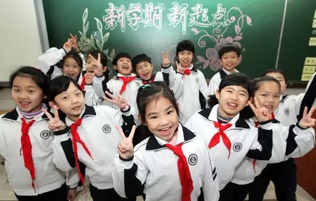 涓滆帪姘戞牎,涓滆帪鍏ぇ鍚嶆牎姘戞牎