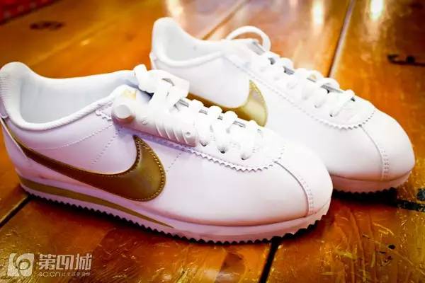 有折扣丨没买新包新鞋新衣服的，都奔这儿去了！