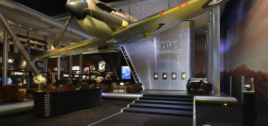 超高级的腕表大牌也有值得买的基本款