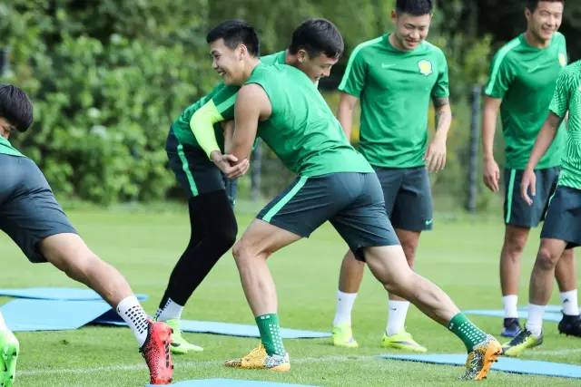 海外拉练日记（一）：首训庆生观赛一个都不能少