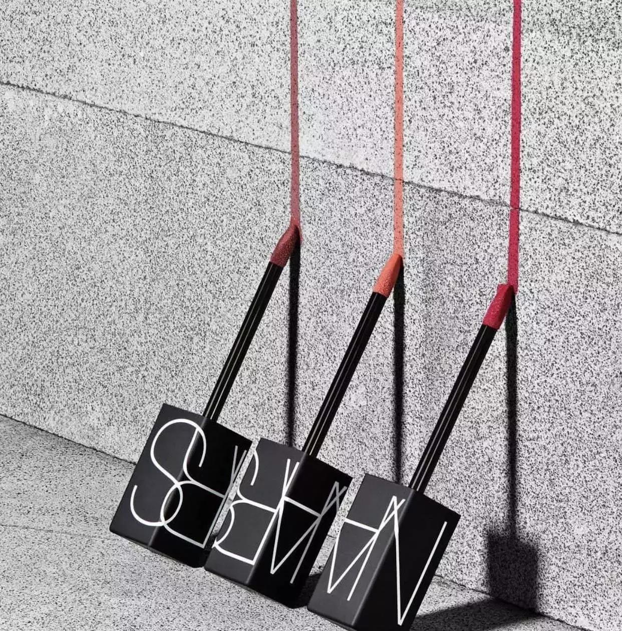 男朋友说要送我100支口红,男朋友送女朋友什么口红好