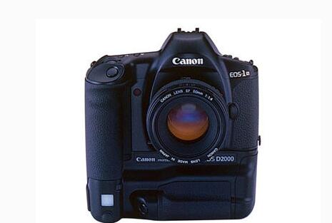 佳能eos相机怎么看型号,佳能eos相机可以摄影吗