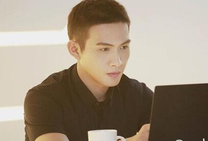 寮犲浆褰拰鑽掔煶,寮犲浆褰▉闇插＋